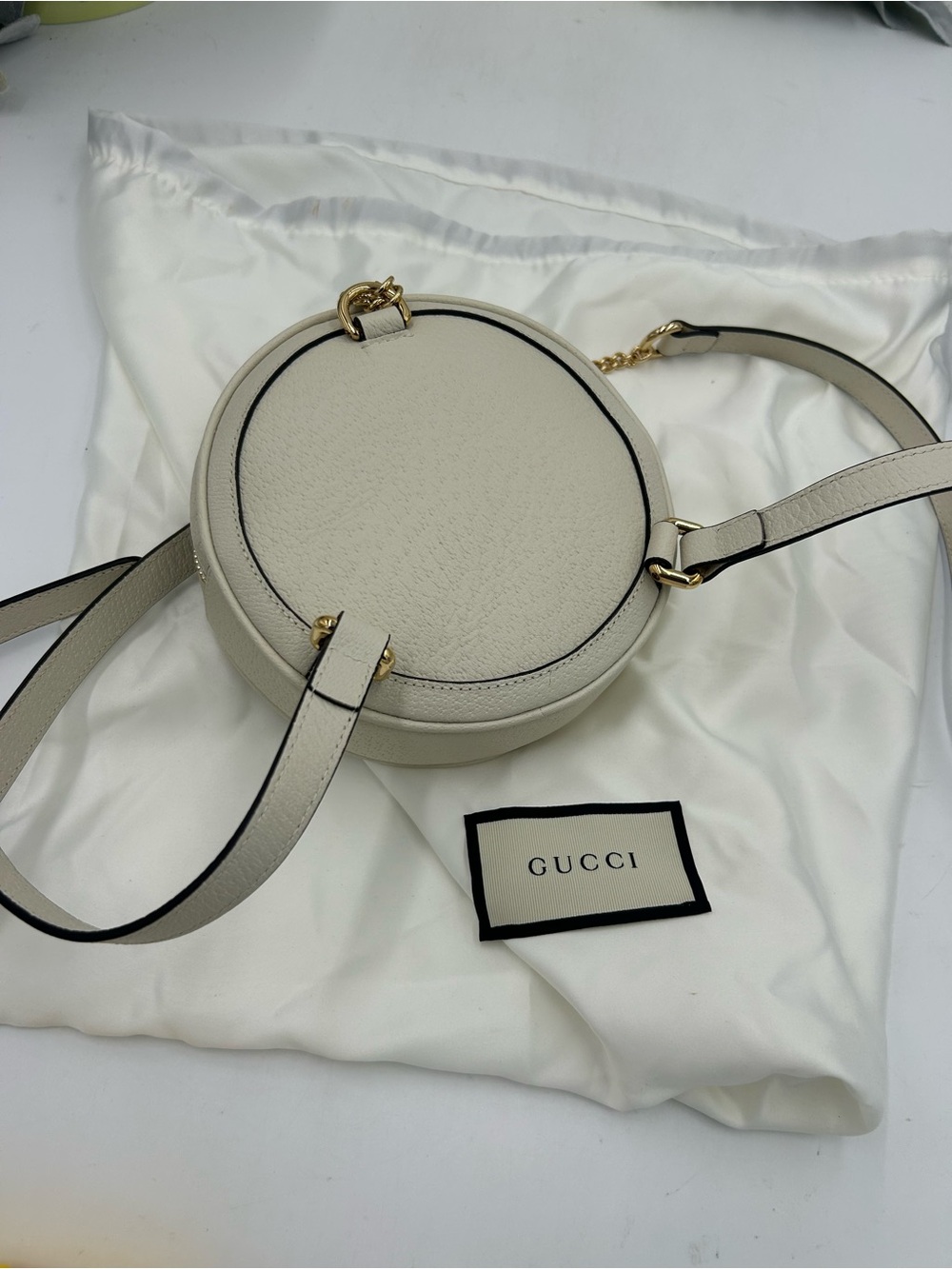 Gucci Ophidia mini round backpack featuring iconic gold tone double G logo - Picture 15 of 15